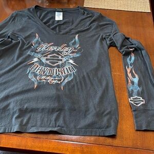Harley Davidson, long sleeve extra large T-shirt excellent edition